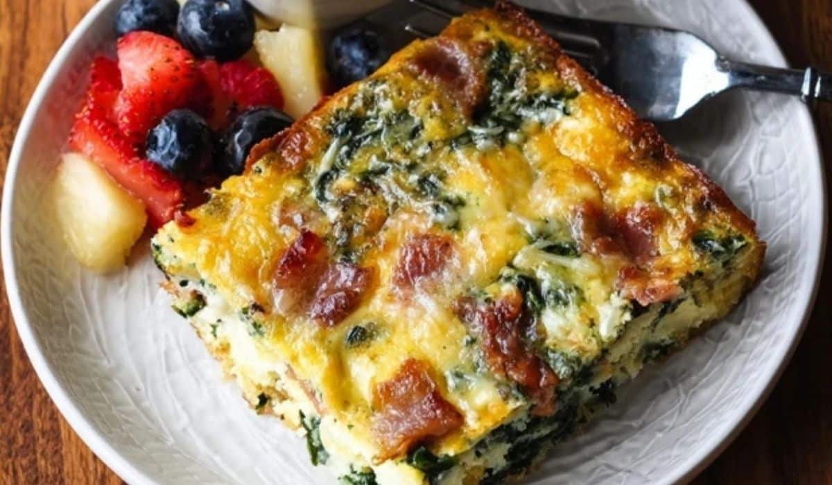 bacon-spinach-breakfast-casserole-with-gruyere