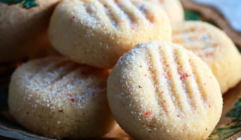 Shortbread Cookies Recipe buttery cookies on parchment