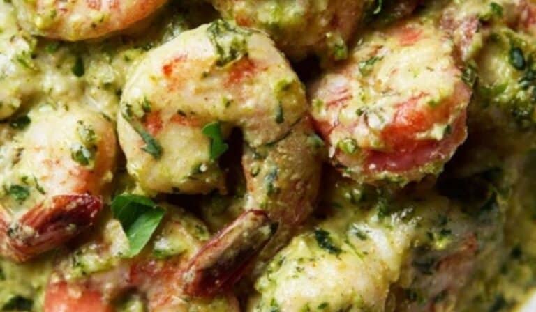 Creamy Pesto Shrimp in rustic bowl