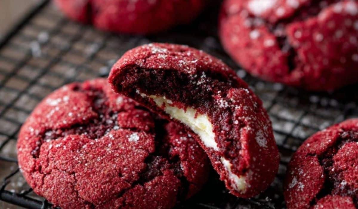 Cream Cheese Stuffed Red Velvet Cookies